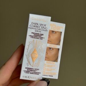 Charlotte Tilbury Radiance Recovery Serum with Gold Accents